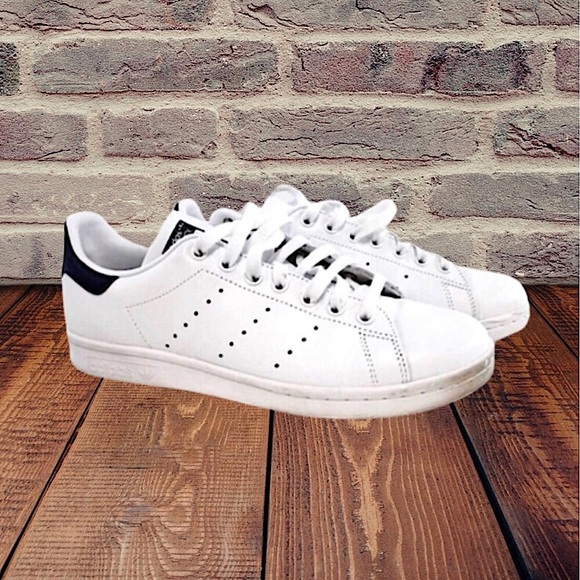 ADIDAS Stan Smith Original Women’s Shoes Sz 8.5 - Picture 1 of 10